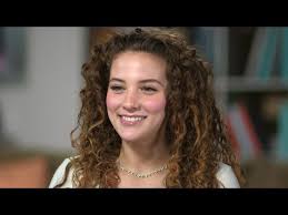 Does Sofie Dossi Have A Spine Yes Or No Answer Meet A 16 Year Old Self Taught Contortionist And Youtube Star Youtube