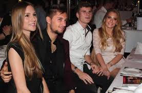 Football player for chelsea fc and germany. Moritz Leitner Mit Freundin Lisa Und Timo Werner Mit Freundin Julia Bei Der Weihnachtsfeier Des Vfb Stuttgart Im Palazzo Zelt Klicken Sie Sich Durch Unsere Bildergalerie Schwarzwalder Bote