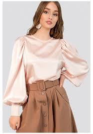 Linen & cotton clothing, bohemian styles clothing Puff Shoulder Silk Blous Silk Blouse Outfit Classy Silkblouseoutfitclassy Silk Blouse With A Round Neckline Gaya Berpakaian Pakaian Wanita Desain Blus