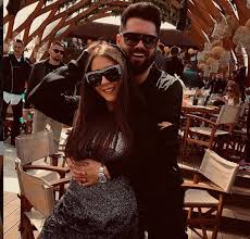 Alături de ea, în fotografie, este iubitul ei, florin popa. Decizie ImportantÄƒ A Tinerei Vedete Nicole Cherry Mgnews