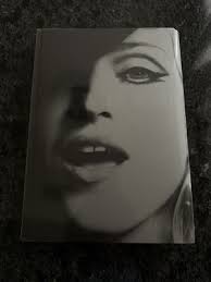 Tom Munro Madonna 2010 Hardcover