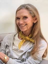 Kathy Morey's Instagram, Twitter & Facebook