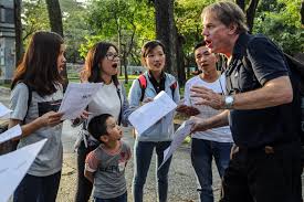 The vietnamese language is known to have been influenced by a number of other languages throughout history, namely chinese, thai and khmer. English As An Official Language In Vietnam Would It Work Vnexpress International