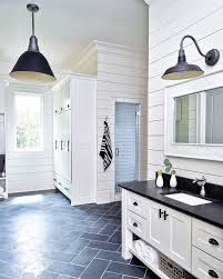 Homeowners are often prone to engaging in mental planning. Pin Auf White Tiled Bathroom