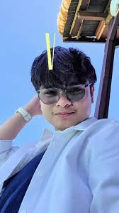 Show off your personality with One UI 7!, From wallpapers to widgets, One  UI 7 lets you personalize every corner of your Galaxy device., Need a  vacation? Trailblazer Aeron Evangelista brought his ...