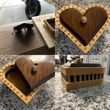 900 Garage Workshop Ideas Woodworking Woodworking Projects Diy Woodworking It doesn't take very long and is a saw that can put away easily. garage workshop ideas woodworking