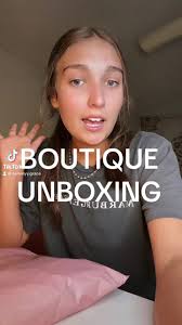 hazel and olive boutique unboxing✨ #hazelandolive #boutique #unboxing ...