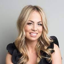 Molly Pullin's Instagram, Twitter & Facebook