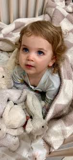 Sharing Artistic Work and Paintings of Cats and Grandchildren