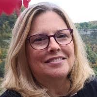 Karen Pankow's Instagram, Twitter & Facebook