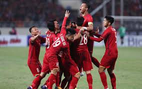 Siêu đội hình giúp việt nam dự world cup: Ä't Viá»‡t Nam Chinh Thá»©c Táº­p Trung Láº§n Ä'áº§u Tien Trong NÄƒm 2020 Vtv Vn