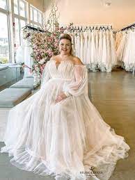 Princess Plus Size Tulle Wedding Gown With Balloon Sleeves Tamia By Studio Levana Tulle Wedding Gown Wedding Dresses Plus Size Wedding Gowns