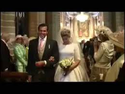 Dans l'épisode 34 de mamans & célèbres, wafa fait des essayages de robes de mariage. Mariage Royal Du Duc D Anjou Avec La Duchesse De Cadaval Youtube