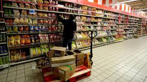 Enfance et parentalité vivre avec une maladie ou un handicap bien vieillir à domicile se dégager du temps : Roncq Auchan Serein Face A La Ruee Dans Les Rayons