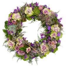 A trademark style, a passionate hobby or a song playlist on endless repeat. Funeral Wreaths Flower Delivery Euroflorist