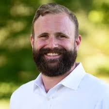 Eric Wirth's Instagram, Twitter & Facebook