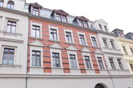 Die wohnung befindet sich im 3, obergeschoss eines mehrfamilienhauses aus der gründerzeit. Wohnimmobilien Gewerbe Wohnen