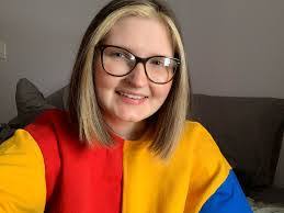 Audrey Granger's Instagram, Twitter & Facebook