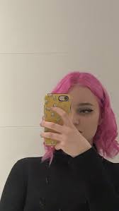 The reason that she is appearing in your dreams is probably. Niki On Twitter Uh Oh I Know I Know I Need To Clean My Mirror In 2021 Pink Hair Pretty People I Love Girls