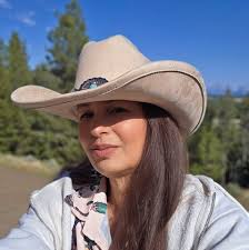 This week's snowstorm is starting with a fury near Mount Shasta!