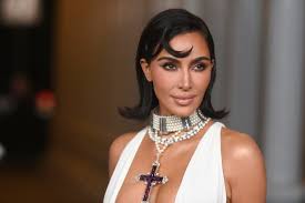 Kim Kardashian wants better pay for incarcerated firefighters - Los Angeles  Times