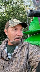 Center Punched! Behind the arrow af a Slock Master. In Argentina with H&H  Outfitters