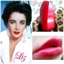 Buy Luxury Hancrafted Retro Lipstick Movie Star Collection Online in India 