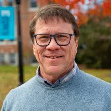 Robert Aronson's Instagram, Twitter & Facebook