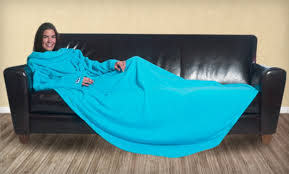 While both the slanket and the infamous snuggie (remember those ridiculous commercials?) dub themselves the original blanket with sleeves, the slanket offers more than meets the eye. 14 For An Original Slanket Groupon