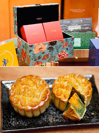 The harvest moon looms large. Mid Valley Megamall Mid Autumn Festival 2017 Malaysian Flavours