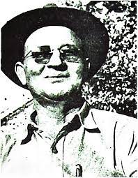 Mary Wardlaw's Instagram, Twitter & Facebook