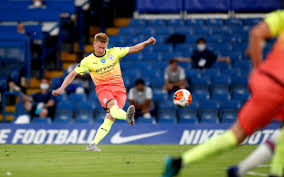 Manchester city are hoping to land their first champions league title when they take on chelsea at the estadio do pep guardiola's men have dominated domestically since his arrival, winning three premier manchester city vs chelsea preview. Chelsea Beat 10 Man Manchester City To Give Liverpool First Premier League Title