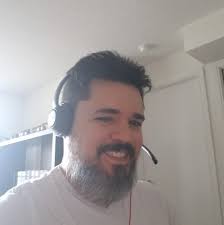 Check out what is happening in Disney Emoji Blitz in April! 🤣 April Fools'  Day! 🌳 Garden Gala Token Quest: April 1-30 🍼 Babies Item Card Event:  April 1-5 🌼 Tangled Clear