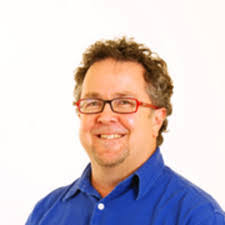 Michael Warne's Instagram, Twitter & Facebook