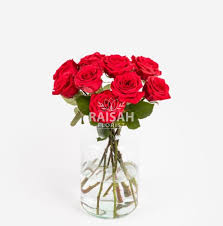 Maka cinta dan kasih sayang kepada pasangan dapat selalu kita hadirkan, sekalipun kejenuhan kerap datang. Bunga Cinta Mawar Merah Toko Bunga Online Raisah Florist