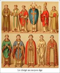Le Clerge Au Moyen Age Costume Historique Moyen Age Amour Courtois