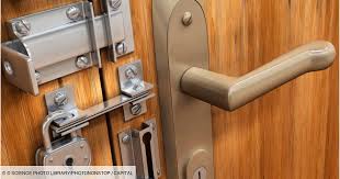 Portillon composite acheter maintenant haute qualité prix bas direct import livraison rapide plus de 10.000 produits. Cambriolage Quelle Serrure Protegera Le Mieux Votre Logement Capital Fr