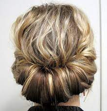 25 5 Minute Hairdos That Will Transform Your Morning Routine Hair Styles Hair Lengths Medium Curly Hair Styles