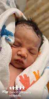 Barry Bonds paid a surprise visit to UCSF Benioff Children's Hospital  yesterday, visiting with patients in their rooms and hanging out in the  kids' playroom, which was renovated with funds from his
