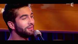 Pour mon retour, voici sonia qui chante exceptionnellement bien les yeux de la mama dernier titre de kendji, aller vous abonnés à sa chaîne youtube s'il vous plait. Kendji Les Yeux De La Mama En Live C A Vous 02 11 2015 Youtube
