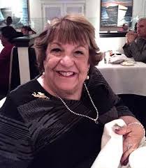 Lynne Judson's Instagram, Twitter & Facebook