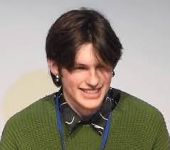 Isabelle Conn's Instagram, Twitter & Facebook