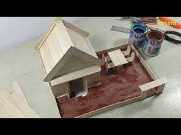 Cara membuat miniatur rumah dari stik es krim bekas pakai via mazupin.blogspot.co.id. Video Replika Rumah Batang Aiskrim