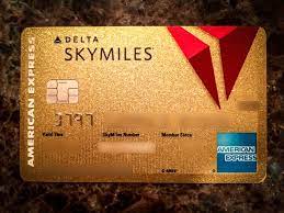 You can also earn a $200 statement credit after you make a delta purchase with your new card within your first 3 months. Credit Card Comparison Gold Delta And Platinum Delta American Express Cards