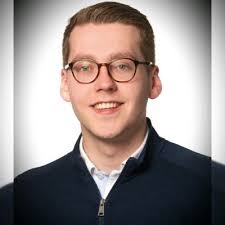 Immobilia neemt Kamen Home Rentals over. Hoe bijzonder maar onwerkelijk is  dit. Het is vanaf heden echt! 💪🏻 Twintig jaar geleden leerde ik Ron, en  niet lang daarna, zijn hele gezin kennen.