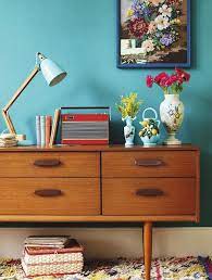 10 Ways To Add Vintage Style To Your Home Retro Home Retro Home Decor Retro Interior