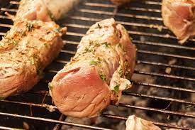 Sulla griglia posiziona prima il filetto. Top 9 Ricette Di Filetto Di Maiale Alla Griglia