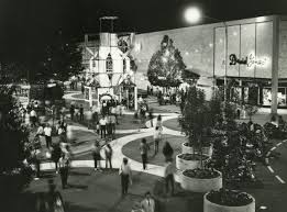 Australia S First Three Level Shopping Centre Monaro Mall Brought A New Lease Of Life To Civic Centre In The Australian Capital Territory Australia Old Photos