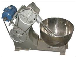 Includes kneader, kneading blade, pot flour capacity: 5 Kg Flour Mixing Machine Bread Pizza Dough Mixer Horizontal Dough Mixer Dough Kneading Machine Commercial Dough Mixer Machine Bakery Dough Mixing Machine In Old Panvel Navi Mumbai Yashawant Sales