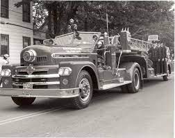 Kensington Fire Department 1952 Seagrave Tiller In 1950s Parade In Collage Park Fire Trucks Tractor Trailers Rescue Vehicles